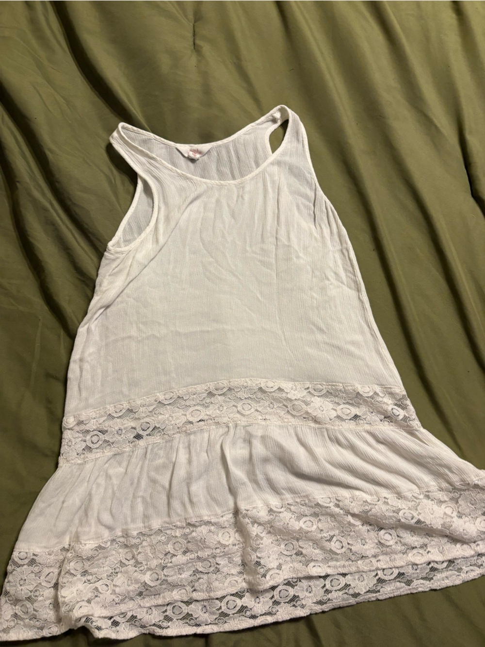 Sun & Shadow White Ribbed Lace-Trim Racerback Tunic